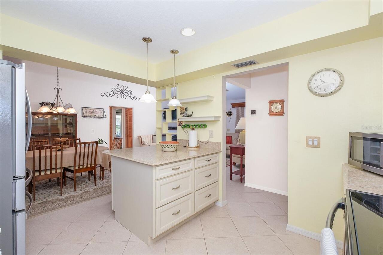 Listing Photo 18