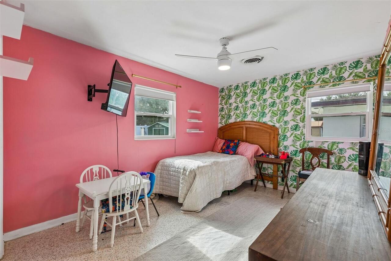 Listing Photo 15