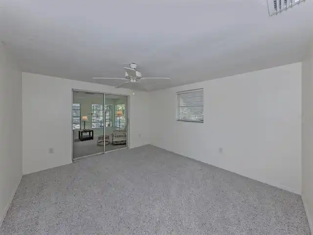 Listing Photo 28