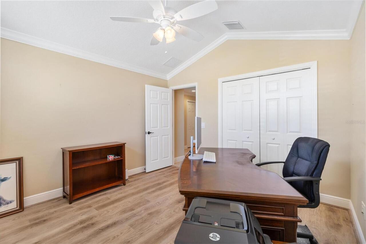 Listing Photo 23