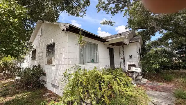 Listing Photo 7