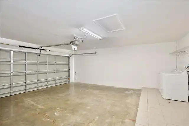 Listing Photo 22