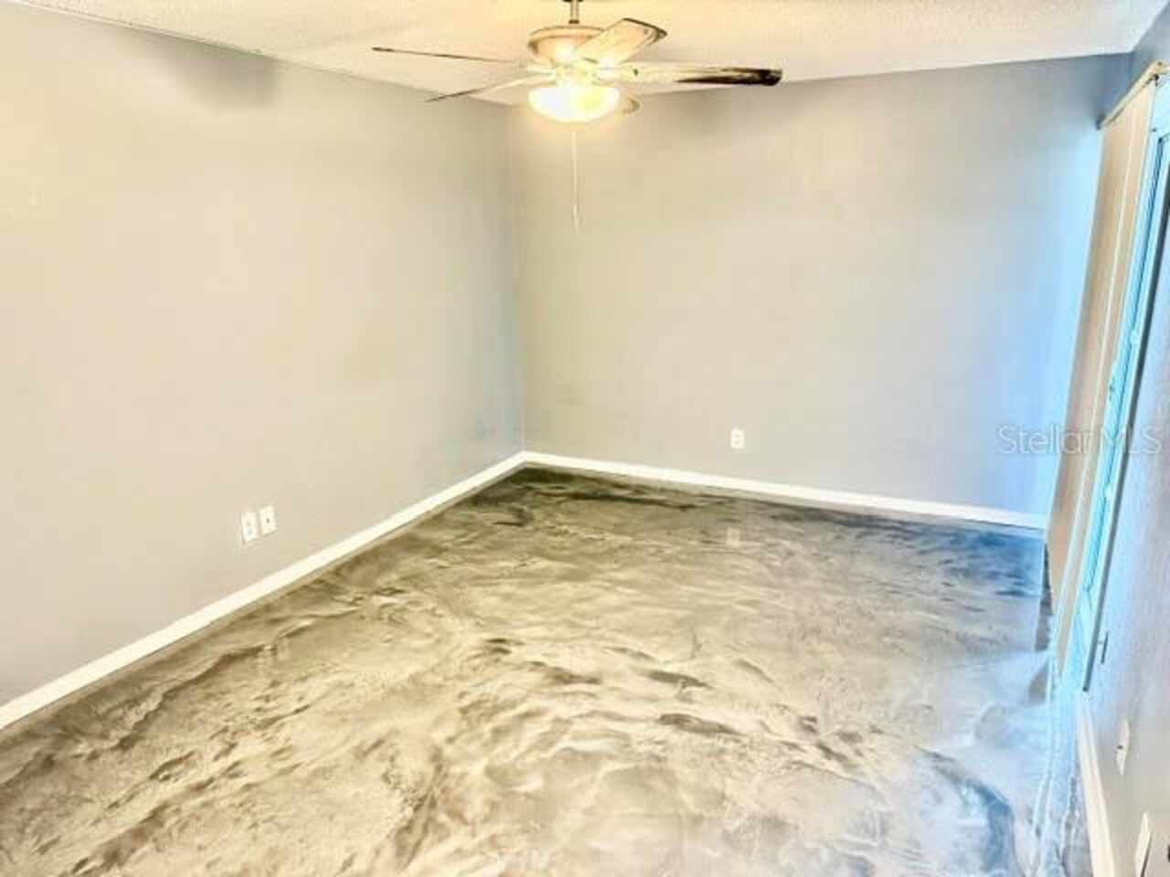 Listing Photo 9