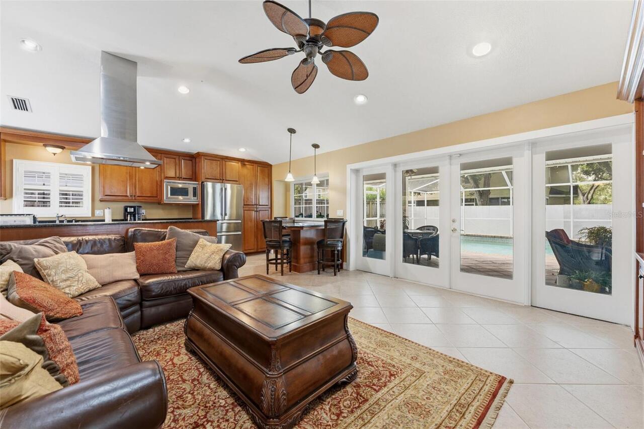 Listing Photo 15