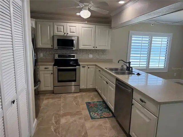 Listing Photo 9