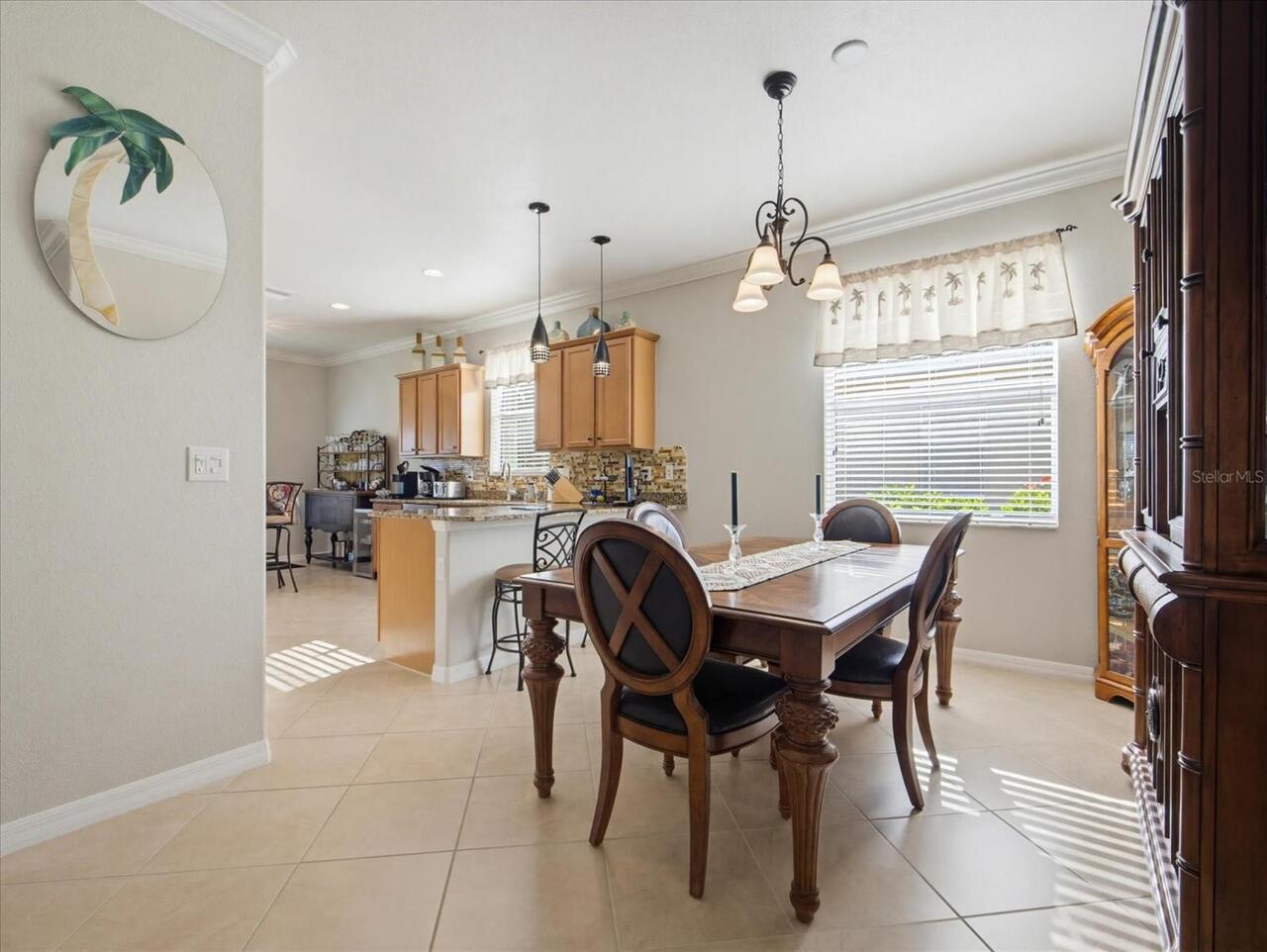 Listing Photo 11