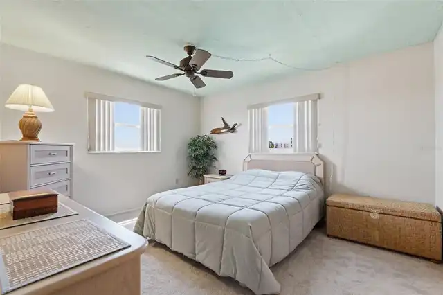 Listing Photo 9