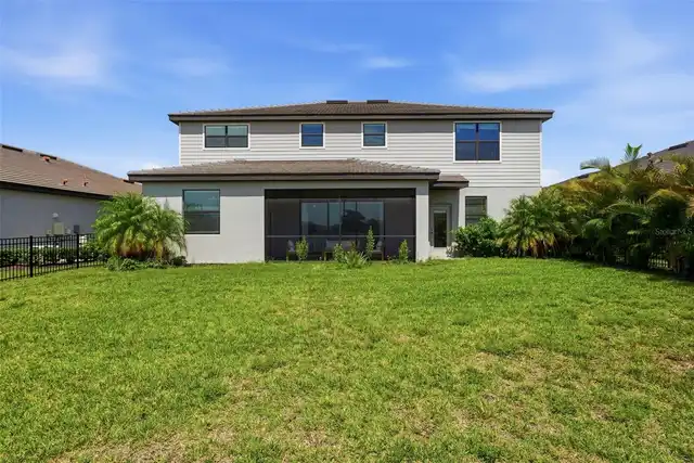 Listing Photo 43