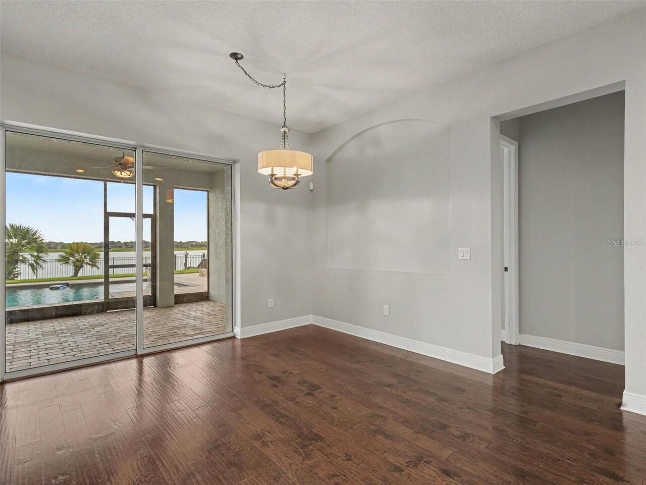 Listing Photo 13