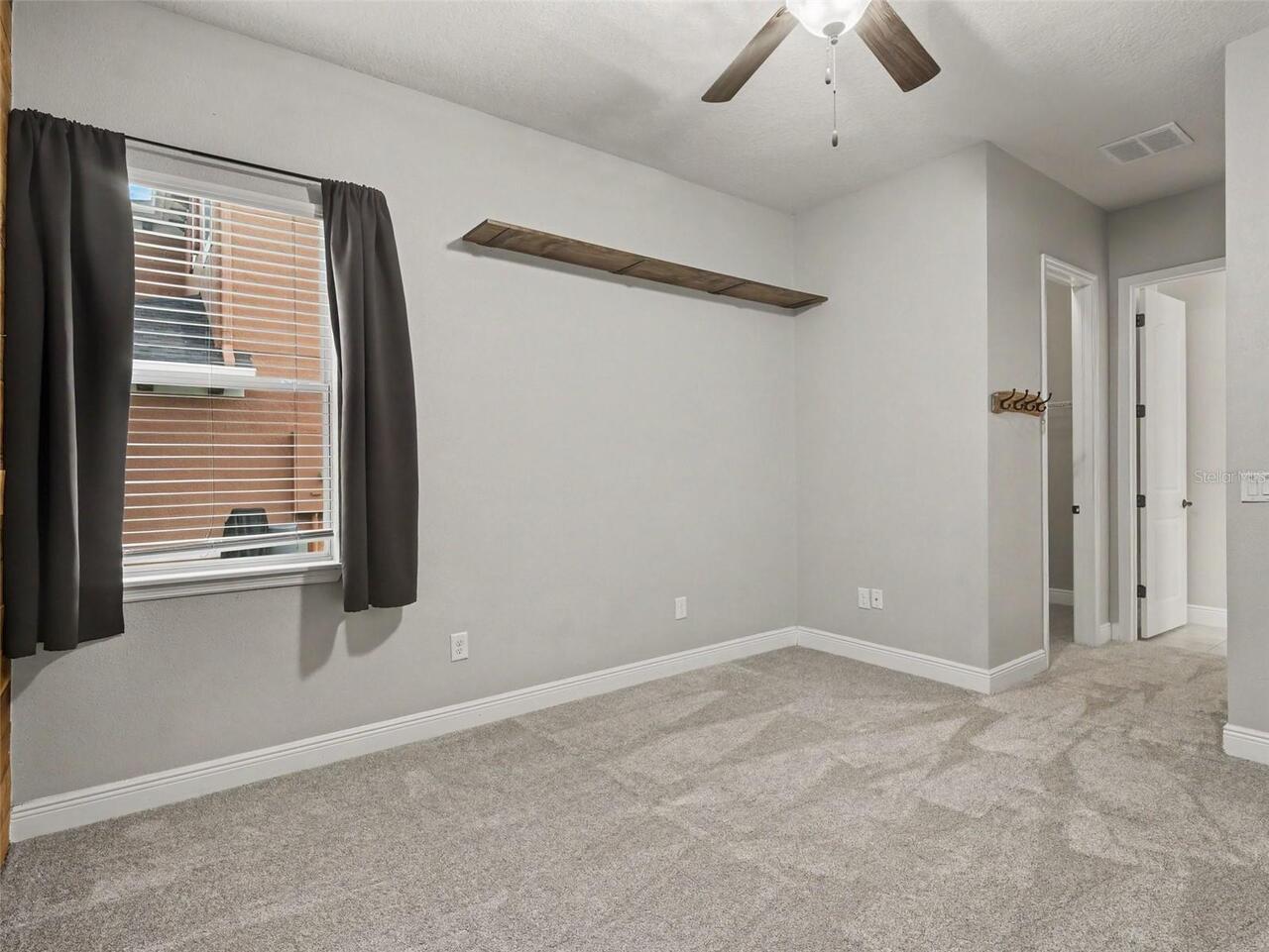 Listing Photo 28
