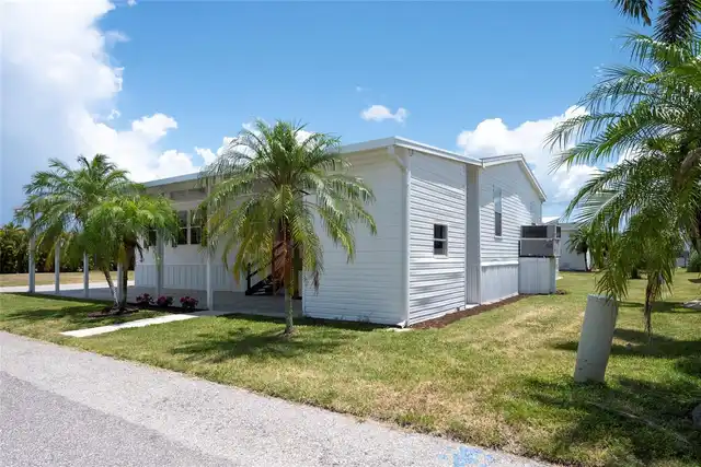 Listing Photo 23