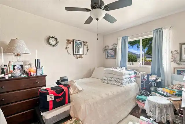 Listing Photo 17