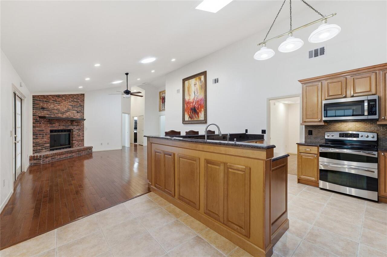 Listing Photo 19