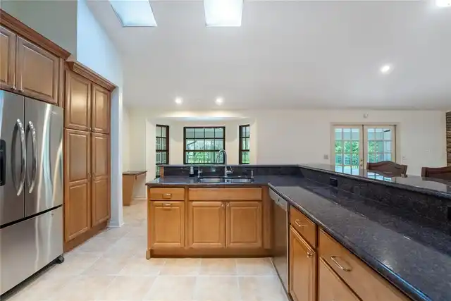Listing Photo 22