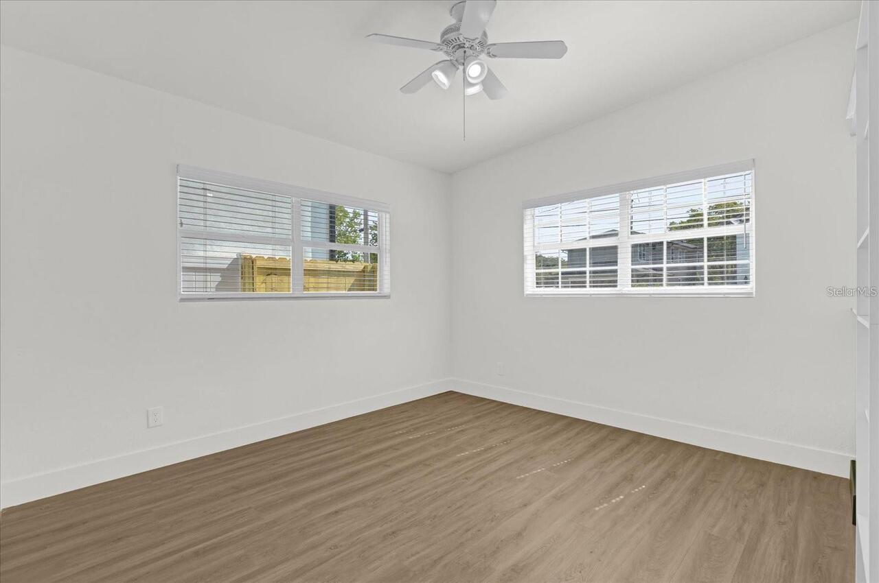 Listing Photo 23