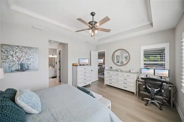 Listing Photo 23