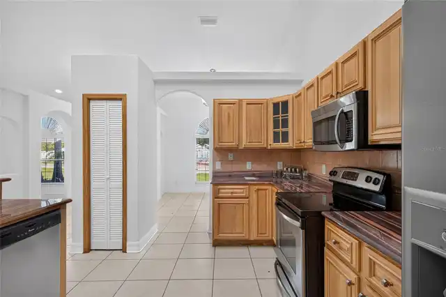Listing Photo 13