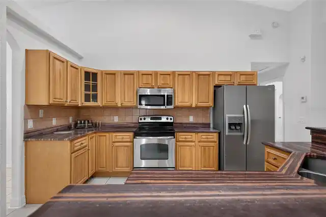 Listing Photo 19