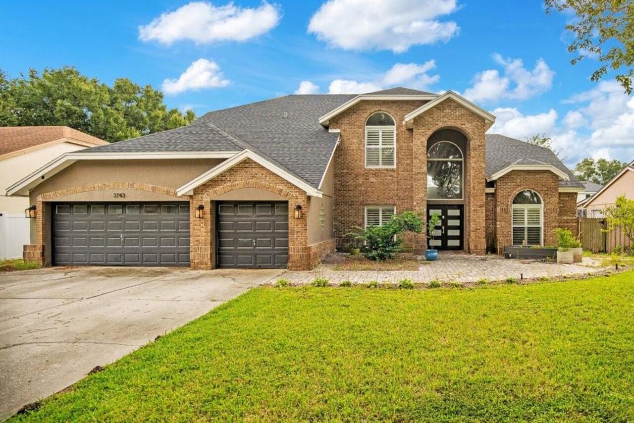 Listing Photo 1