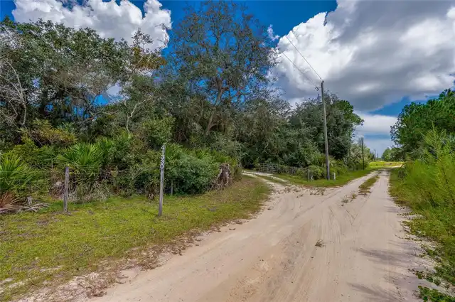 Listing Photo 38