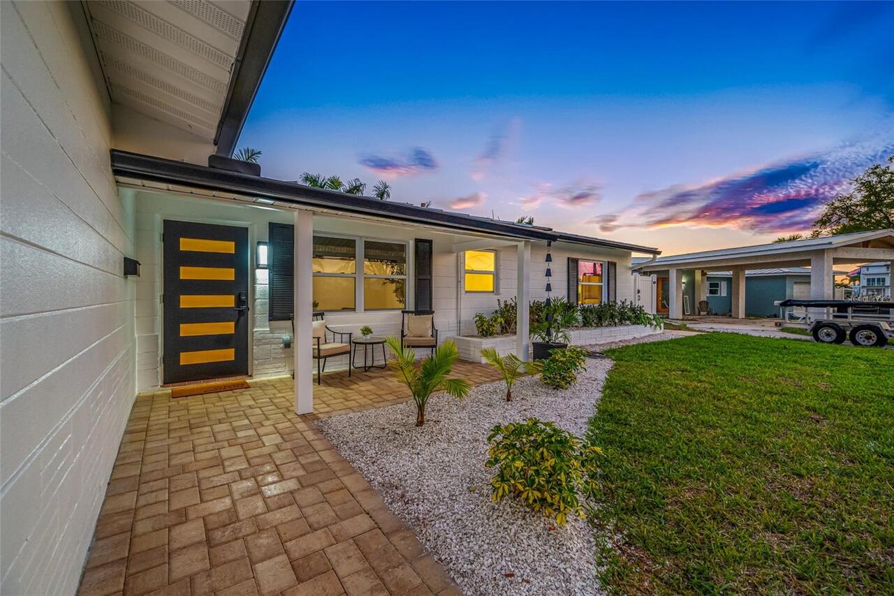 St Petersburg Real Estate