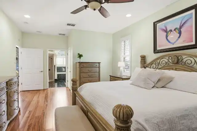 Listing Photo 18