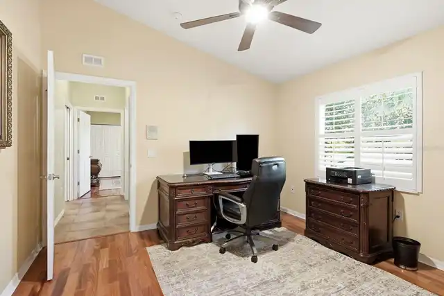 Listing Photo 27