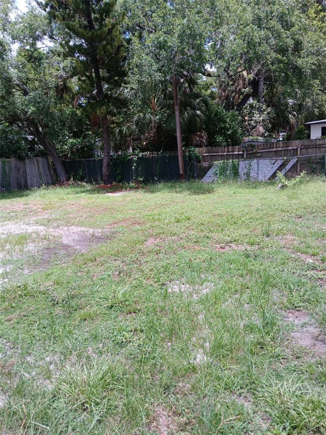 Listing Photo 8