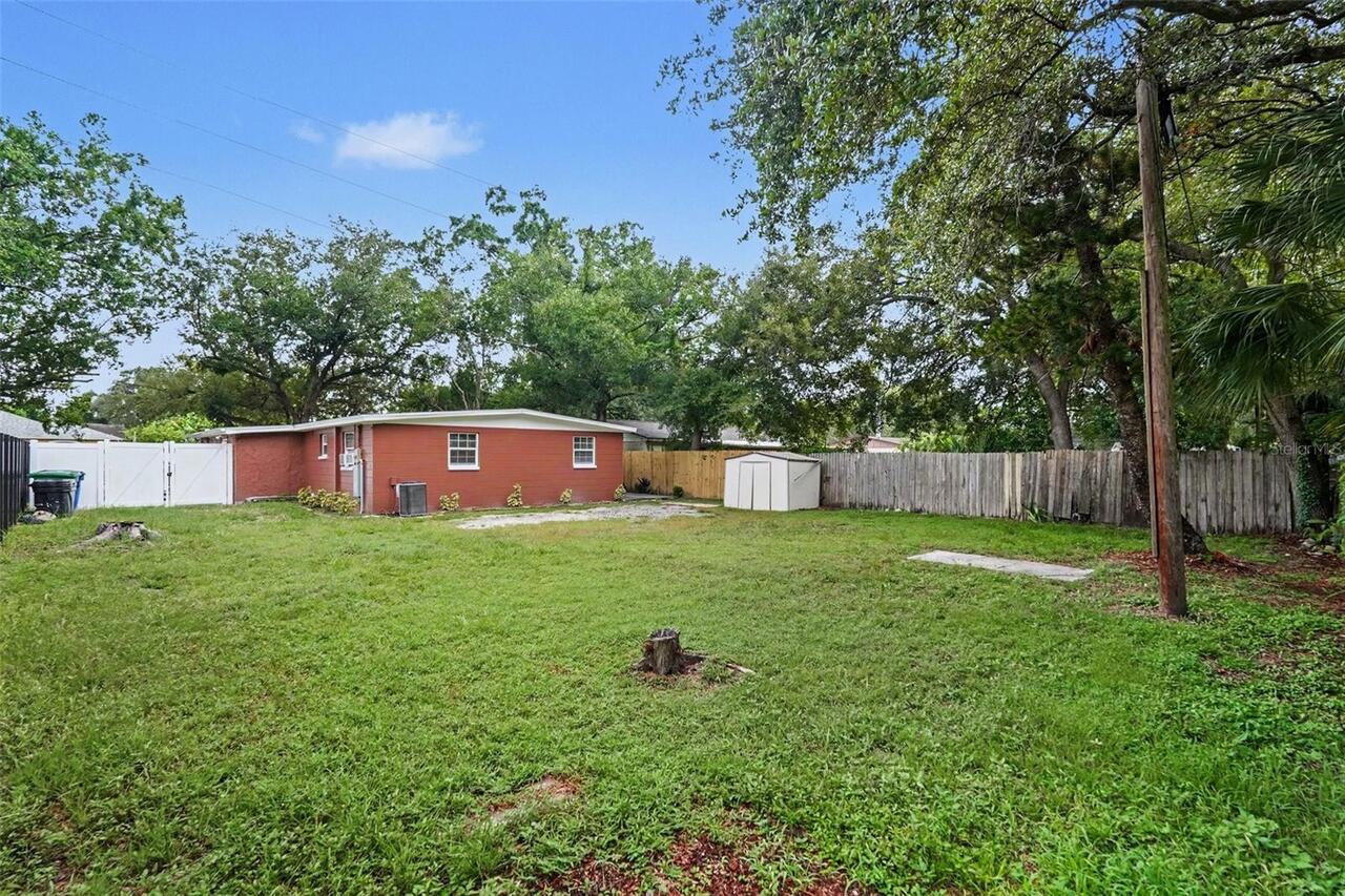 Listing Photo 16