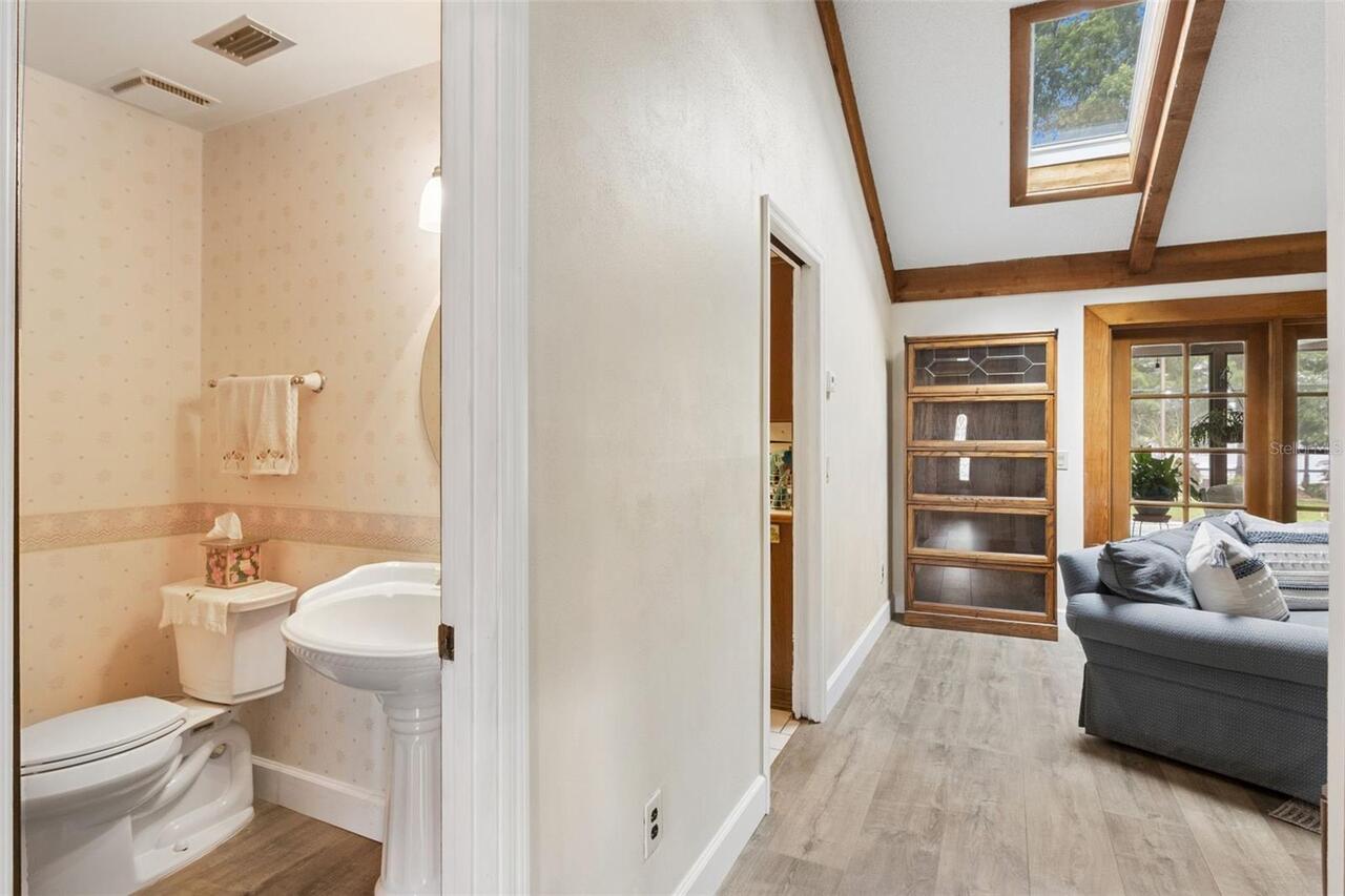 Listing Photo 19