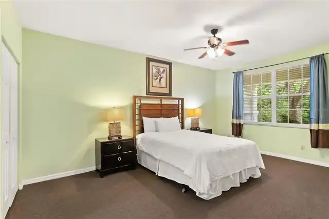 Listing Photo 14