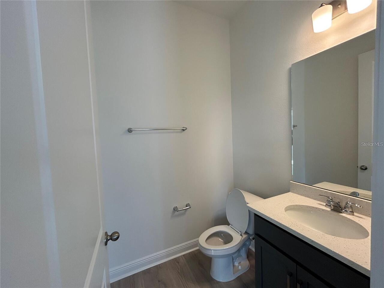 Listing Photo 9