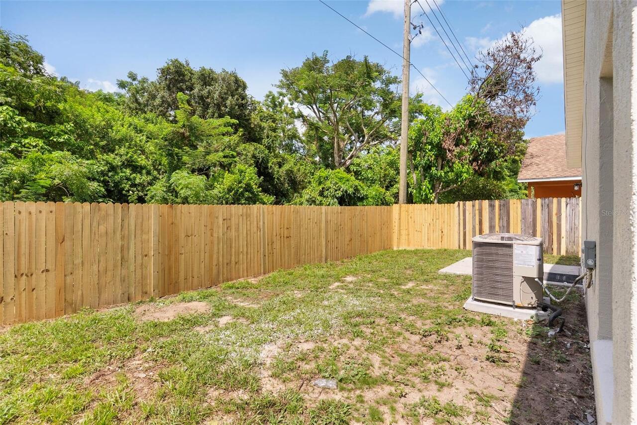 Listing Photo 20