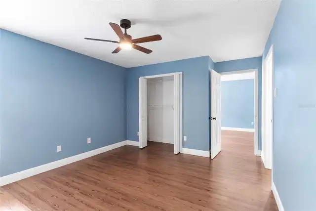 Listing Photo 10
