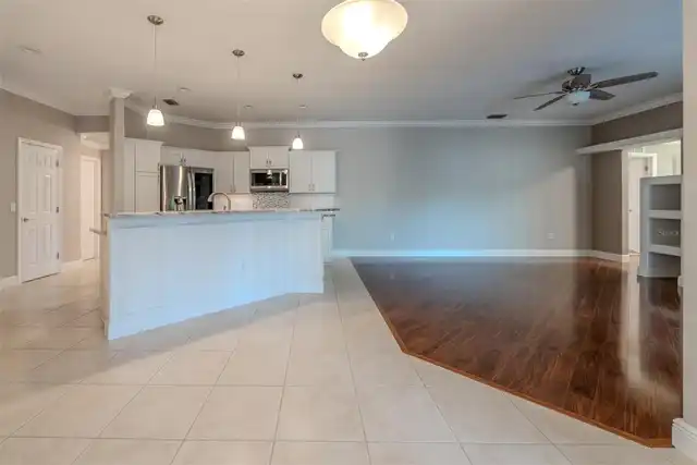 Listing Photo 13