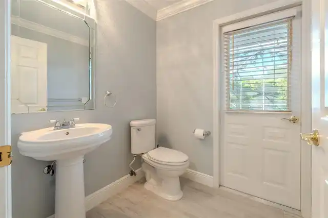Listing Photo 45