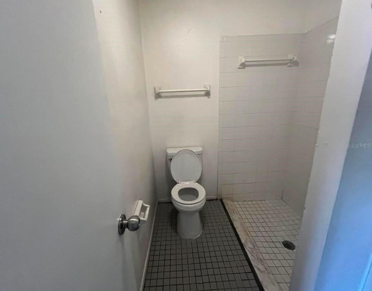 Listing Photo 7