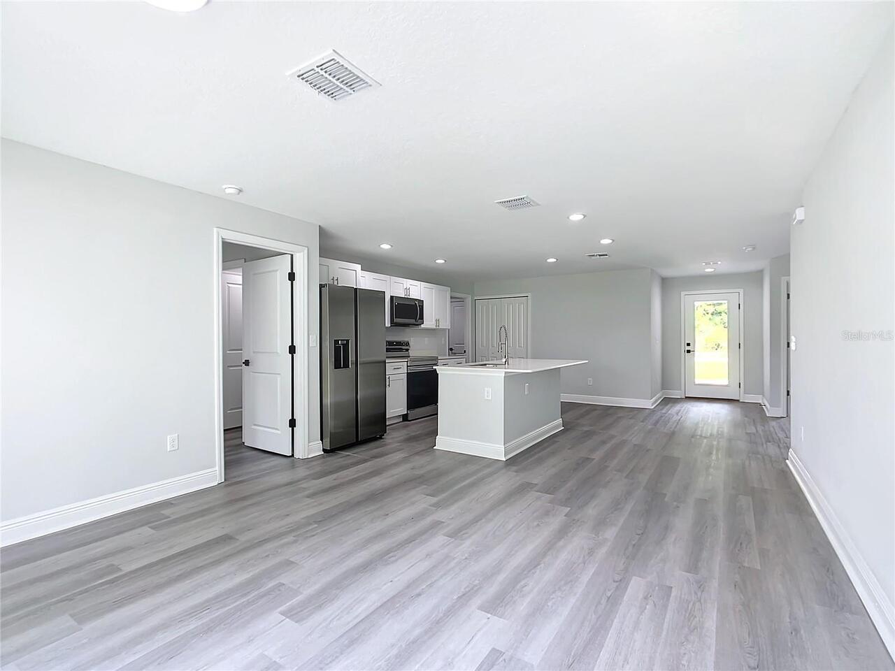Listing Photo 13