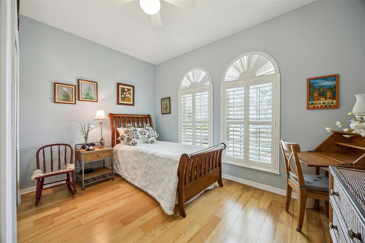 Listing Photo 15