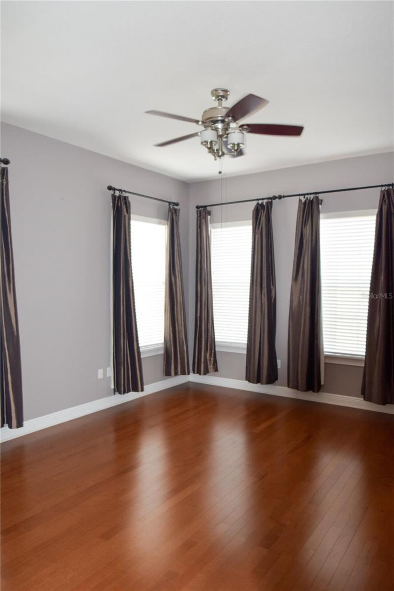 Listing Photo 14