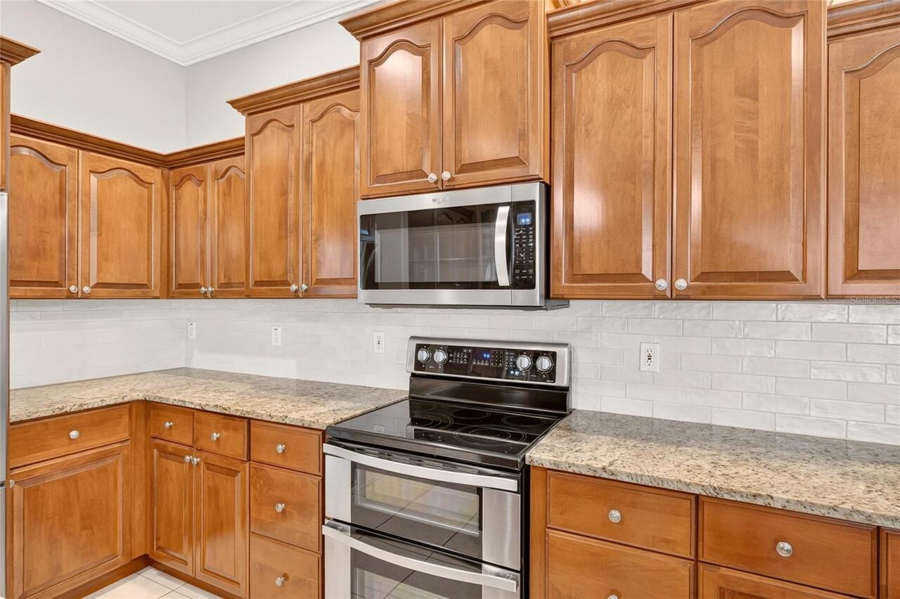 Listing Photo 17