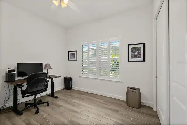 Listing Photo 18