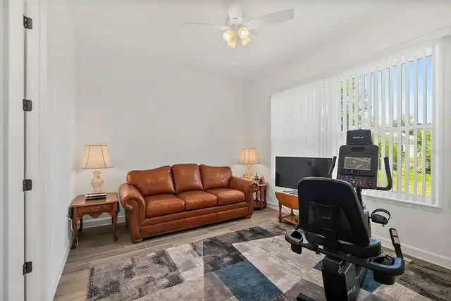 Listing Photo 28