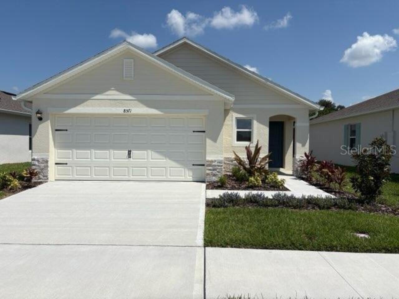 3BR, Residential Lease, 2BA, $2,100
Read More