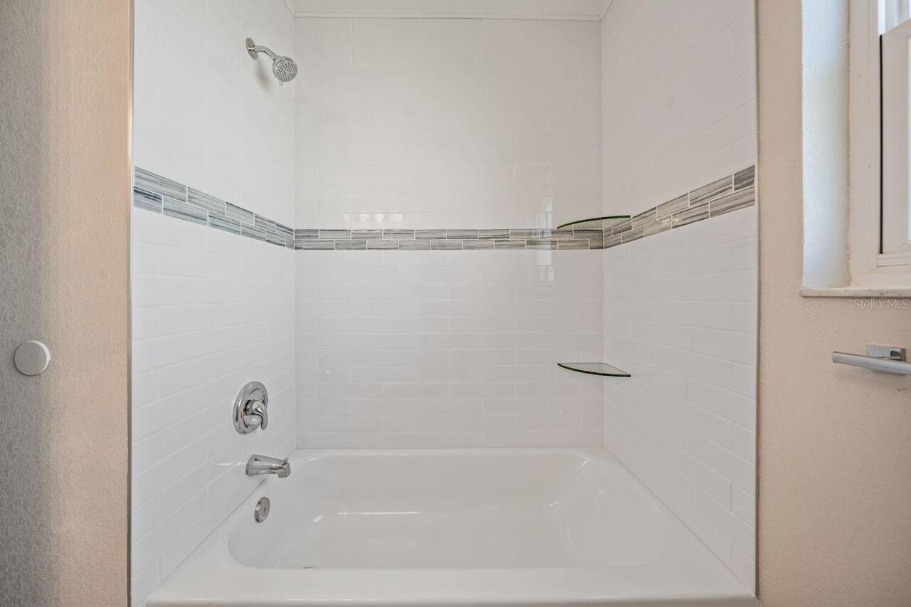 Listing Photo 33