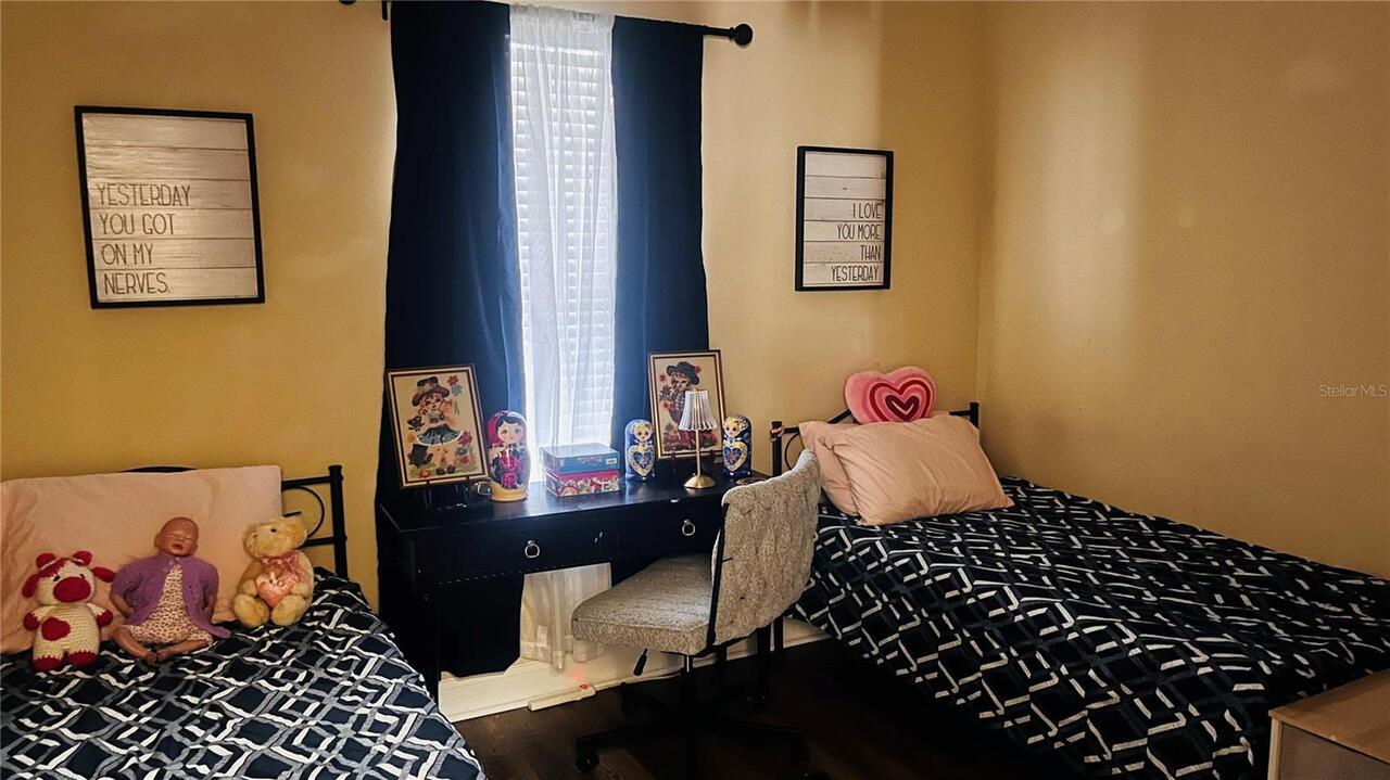 Listing Photo 11