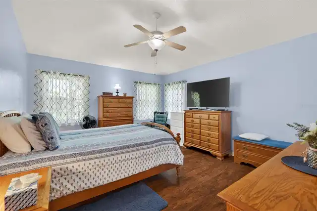 Listing Photo 31