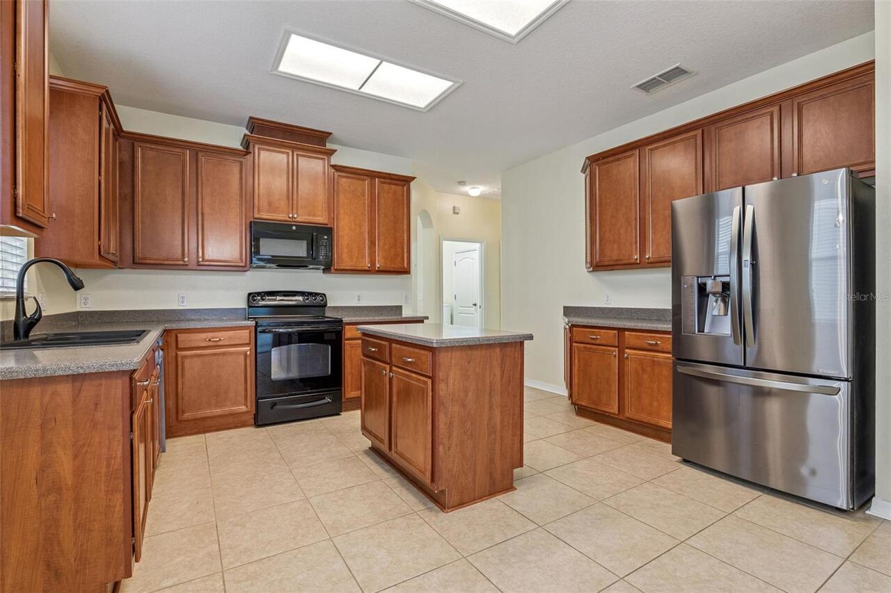 Listing Photo 16