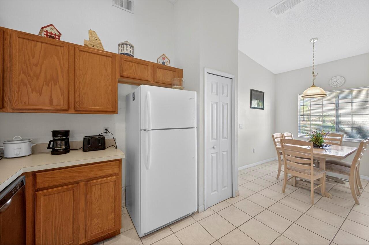 Listing Photo 9