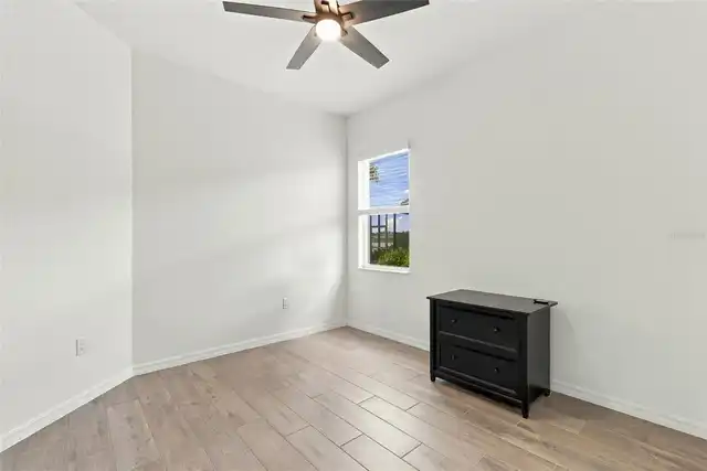 Listing Photo 24